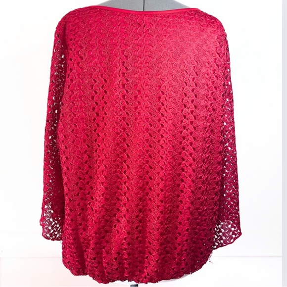 Plus Size Crochet Lace Red Blouse Top, Bell sleeves - Picture 3 of 8